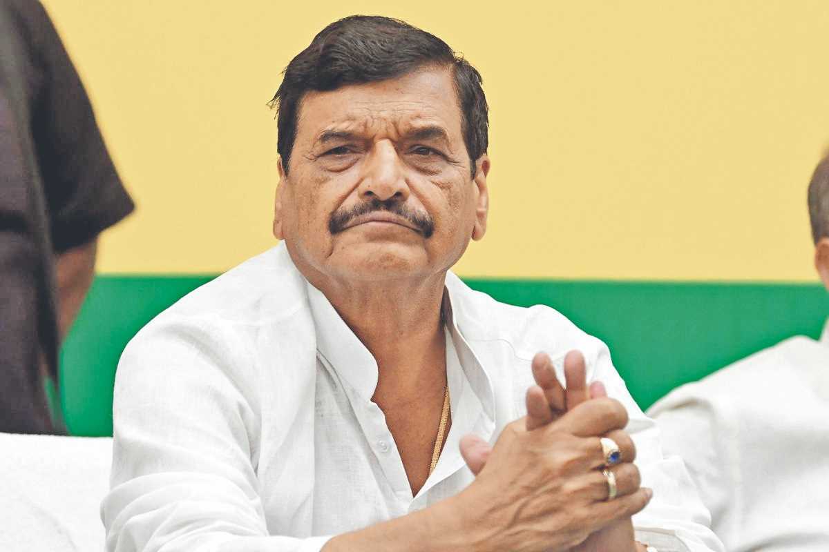 यूपी में किसानों से खतौनी के नाम पर चार गुने पैसे वसूले जा रहे हैं : सपा यूपी में किसानों से खतौनी के नाम पर चार गुने पैसे वसूले जा रहे हैं : सपा